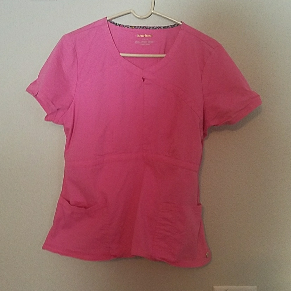 Scrub top